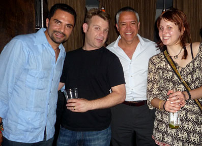 En la fiesta de inauguración del Maya Indie Film Series, desde la izquierda, Manny Pérez, Steven Holtzman, Miguel Contreras y Claire Ensslin. Fotos Javier Castaño