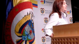 Silvia Reyes de Proexport Colombia. Fotos Javier Castaño